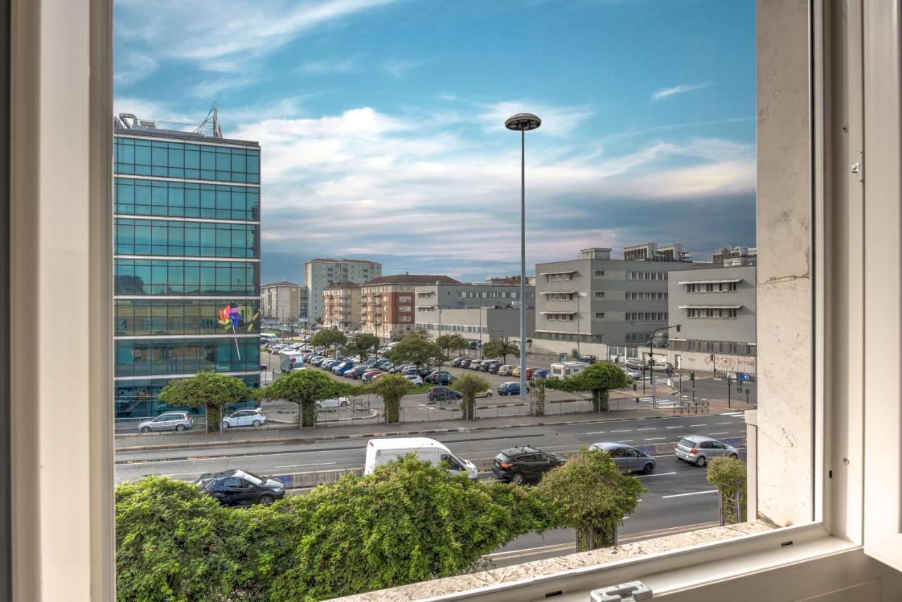 Bramante House - Intero Trilocale Vicino Alla Metro Torino Eksteriør billede